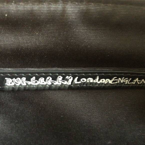 Authentic Burberry logo sketchbook doodle print graffiti large wristlet … - Picture 6 of 9